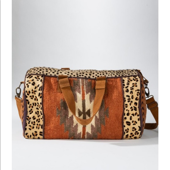 Southwestern Aztec Pattern Weekender Bag - Picture 11 of 13